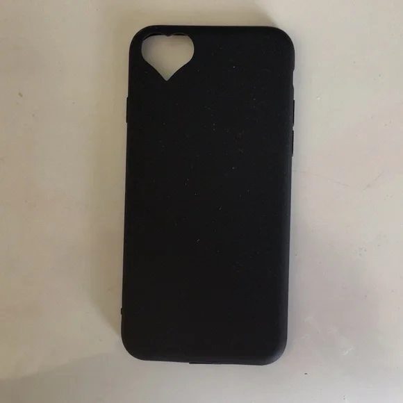 COPY - Silicone heart iPhone case - Picture 2 of 2